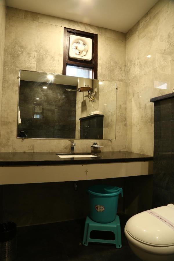 Hotel Kush Ganga Heritage Haridwār Exterior foto